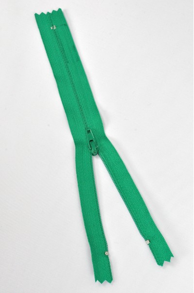 ZIP019 1號拉鏈 單頭密尾拉鏈  聚酯牙拉链头拉鏈款式   拉鏈款式  不設單獨拉鍊訂購 後面照